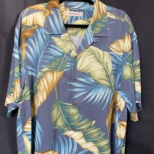 Mens Tommy Bahama Button down shirt